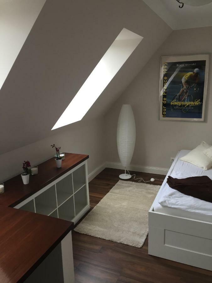 Zimmer Am Elberadweg ฮัมบูร์ก ภายนอก รูปภาพ